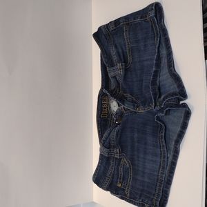 Decree Woman's Shorts size 9